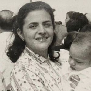 Meet your Posher, Maria